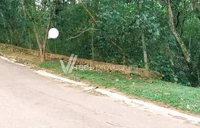 Imagem: O terreno possui 598m² de Área e está localizado em Serra