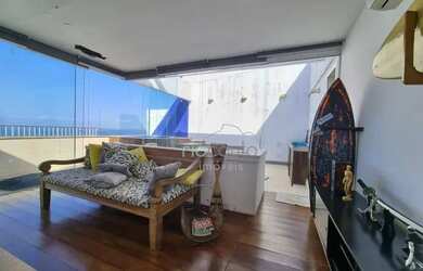 Imagem: O apartamento na cobertura possui 3 Dormitórios, 2 Banheiros