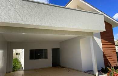 Imagem: Casa para venda 3 quartos lote inteiro com área de lazer em