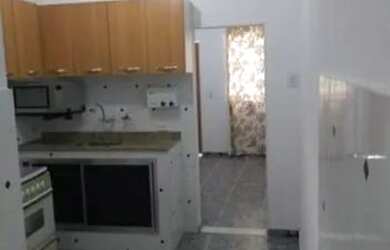 Imagem: A casa possui 2 Dormitórios, 1 Banheiro, 70m² de Área e