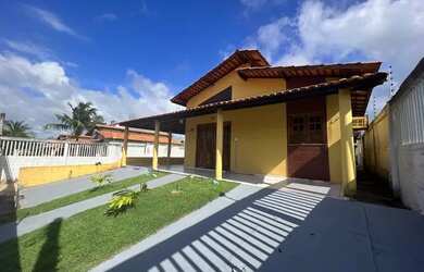 Imagem: A casa possui 3 Dormitórios, 5 Banheiros, 5 Vagas na garagem