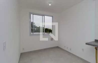 Imagem: O apartamento e possui 1 Dormitório, Suítes, 1 Banheiro