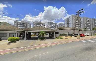 Imagem: O apartamento possui 3 Dormitórios, 1 Banheiro, 1 Vaga na garagem