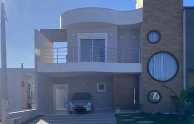 Imagem: A casa em condomínio possui 3 Dormitórios, 4 Banheiros, 4