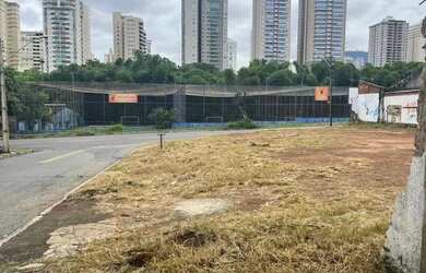 Imagem: O terreno possui 450m² de Área e está localizado em Setor