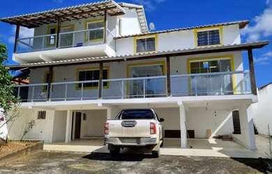 Imagem: A casa em condomínio possui 5 Dormitórios, 5 Banheiros, 4