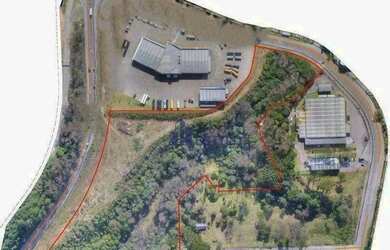 Imagem: O terreno possui 18003m² de Área e está localizado em Santa