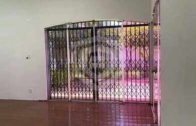 Imagem 5: Casa com 4 dormitórios no Estoril I