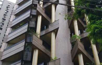 Imagem: O apartamento possui 3 Dormitórios, 4 Banheiros, 2 Vagas na