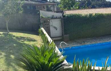 Imagem: A chácara possui 1.800m² de Área e está localizado em São