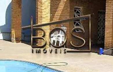 Imagem: A casa possui 4 Dormitórios, 4 Banheiros, 4 Vagas na garagem