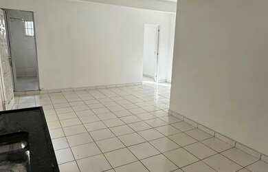 Imagem 3: Casa Semi Independente Jd D Abril 2 Quartos Cozinha banheiro Varanda Grande