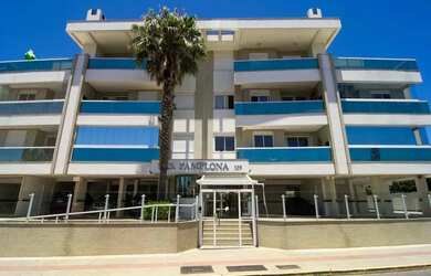 Imagem: O apartamento possui 3 Dormitórios, 2 Banheiros, 2 Vagas na