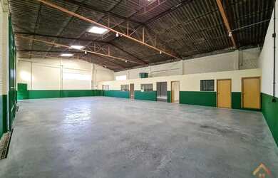 Imagem 5: Barracão para locação em Londrina, com 1250 m² por R$ 31.250,00 -...