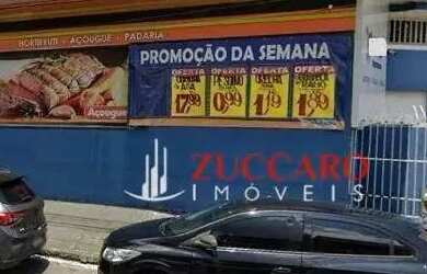 Imagem: O depósito possui 5 Vagas na garagem, 801m² de Área e está