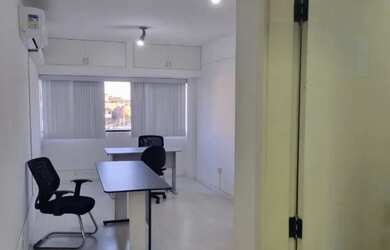 Imagem: O depósito possui 1 Vaga na garagem e está localizado em