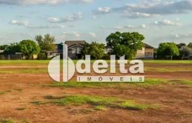 Imagem: O terreno possui 300m² de Área e está localizado em Jaraguá