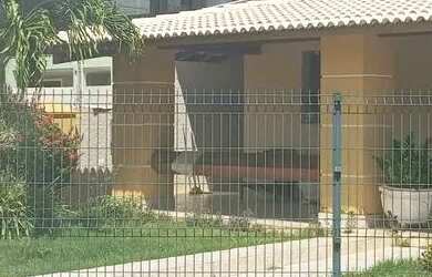 Imagem: A casa em condomínio possui 4 Dormitórios, 5 Banheiros, 2