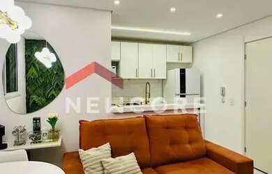 Imagem: O apartamento possui 2 Dormitórios, 1 Banheiro, 1 Vaga na garagem