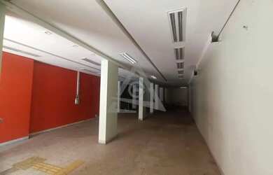 Imagem: O depósito possui 313m² de Área e está localizado em Centro