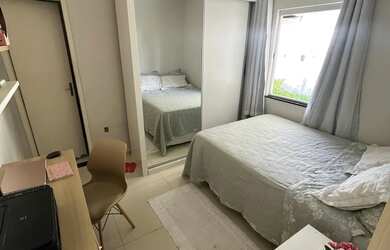 Imagem: A casa possui 3 Dormitórios, 4 Banheiros, 3 Vagas na garagem