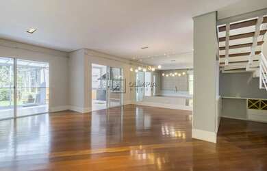 Imagem: A casa em condomínio possui 3 Dormitórios, 5 Banheiros, 3