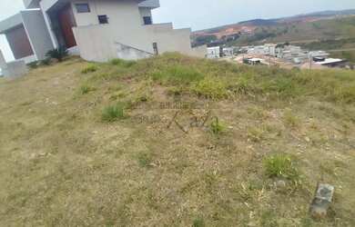Imagem: O terreno possui 361m² de Área e está localizado em Loteamento