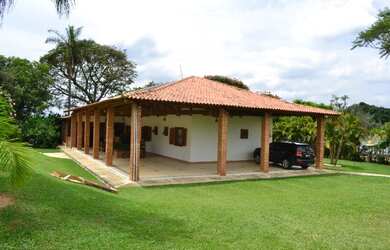 Imagem: A chácara está localizado em Vila Trujillo, Sorocaba à venda