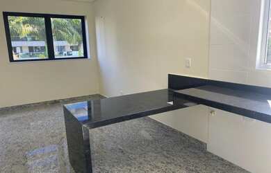 Imagem: O apartamento possui 2 Dormitórios, 1 Banheiro, 2 Vagas na