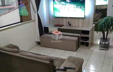 Imagem: A casa possui 2 Dormitórios, 2 Banheiros, 4 Vagas na garagem