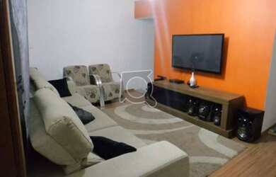 Imagem: A casa possui 2 Dormitórios, 2 Banheiros, 1 Vaga na garagem