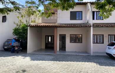 Imagem: A casa em condomínio possui 3 Dormitórios, 2 Banheiros, 1