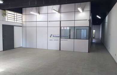 Imagem 10: Galpão Comercial. Varanda, 900m² de Áreae4 Vagas na garagem