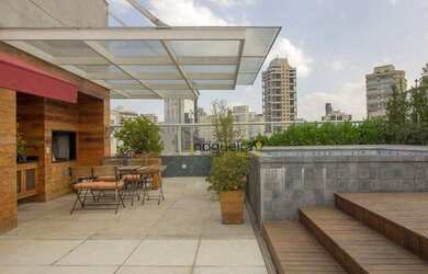 Imagem: O apartamento na cobertura possui 4 Dormitórios, 5 Banheiros