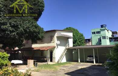 Imagem: A casa e possui 4 Dormitórios, Suítes, 3 Banheiros, 4 Vagas