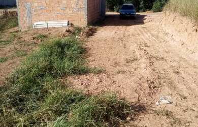 Imagem 2: vende se um terreno em Cotia no panorama 125 metro frente pra duas ruas