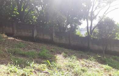 Imagem: A casa possui 2 Dormitórios, 1 Banheiro, 61m² de Área e