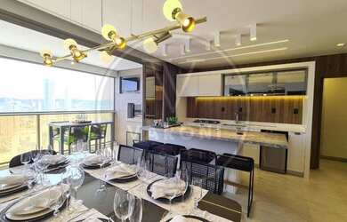 Imagem: O apartamento possui 3 Dormitórios, 3 Banheiros, 2 Vagas na