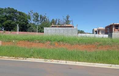 Imagem: O terreno possui 341m² de Área e está localizado em Goiânia