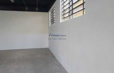 Imagem 4: Galpão Comercial. Varanda, 900m² de Áreae4 Vagas na garagem