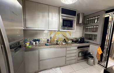 Imagem: O apartamento possui 3 Dormitórios, 2 Banheiros, 103m² de