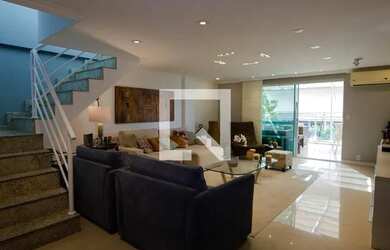 Imagem: O apartamento na cobertura possui 3 Dormitórios, 5 Banheiros