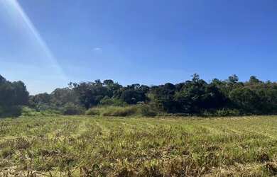 Imagem: O terreno possui 500m² de Área e está localizado em Usina