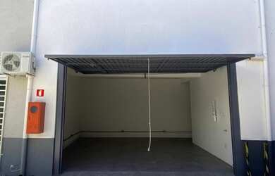 Imagem: O depósito possui 74m² de Área e está localizado em Vila