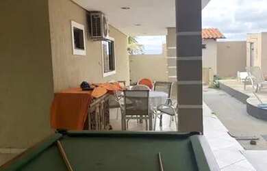 Imagem: A casa em condomínio possui 4 Dormitórios, 4 Banheiros, 4