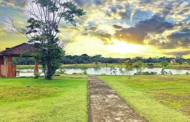 Imagem: Lote no Fazenda Real (Perto do Lago) - pra vender!