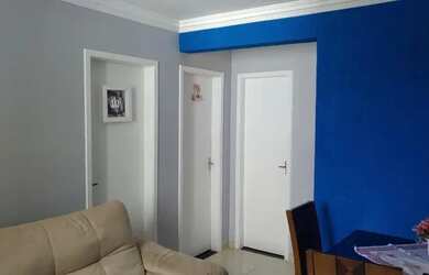 Imagem: O apartamento possui 2 Dormitórios, 1 Banheiro, 1 Vaga na garagem