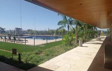 Imagem: O terreno possui 360m² de Área e está localizado em Terras