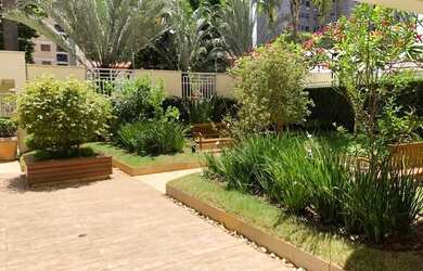 Imagem: O apartamento possui 1 Dormitório, 1 Banheiro, 1 Vaga na garagem