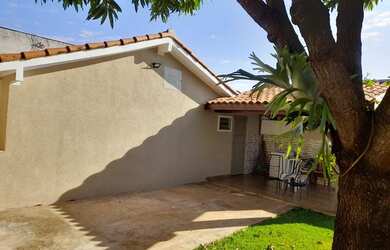 Imagem 1: CASA - JARDIM PAIVA. Varanda, Área de serviço, 115m² de Áreae2 Vagas...